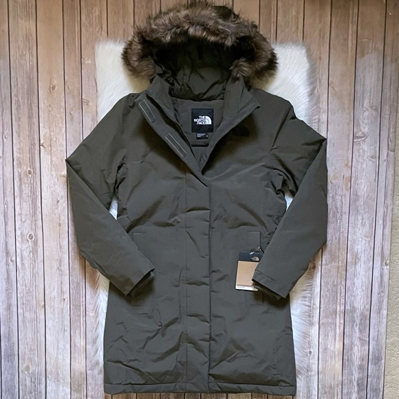 The North Face Jackets & Blazers - The North Face Women’s Arctic Parka Waterproof Coat